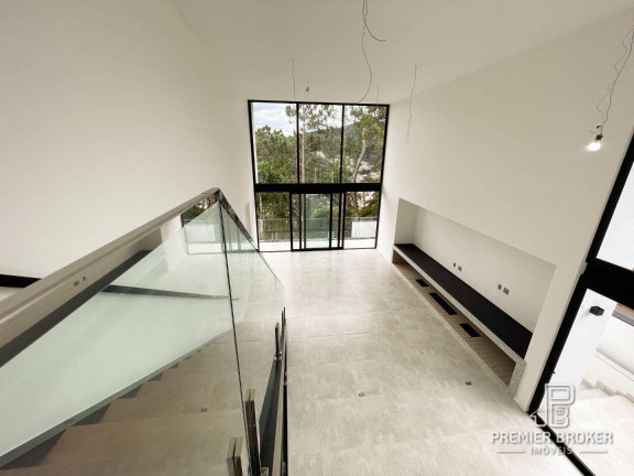 Imagem Casa com 4 Quartos à Venda, 330 m² em Várzea - Teresópolis Imagem Casa com 4 Quartos à Venda, 330 m² em Várzea - Teresópolis