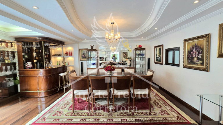 Imagem Casa com 5 Quartos à Venda, 520 m² em Alphaville - Santana De Parnaíba Imagem Casa com 5 Quartos à Venda, 520 m² em Alphaville - Santana De Parnaíba