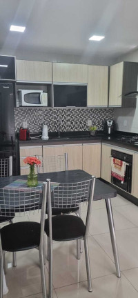 Imagem Casa com 3 Quartos à Venda, 450 m² em Jardim Vinte E Cinco De Agosto - Duque De Caxias