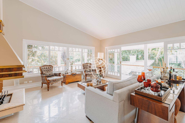 Imagem Casa com 8 Quartos à Venda, 750 m² em Condomínio Flamboyant - Atibaia Imagem Casa com 8 Quartos à Venda, 750 m² em Condomínio Flamboyant - Atibaia