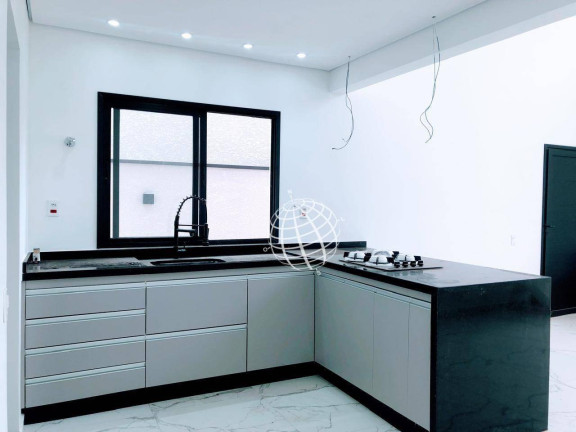 Imagem Casa com 2 Quartos à Venda, 130 m² em Vila Petrópolis - Atibaia Imagem Casa com 2 Quartos à Venda, 130 m² em Vila Petrópolis - Atibaia