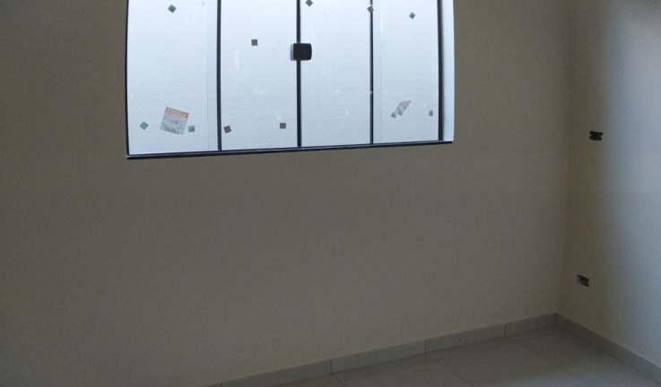 Imagem Imóvel com 3 Quartos à Venda, 70 m² em Parque Residencial Michael Licha - Londrina