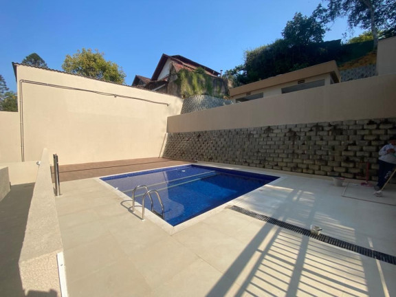 Imagem Apartamento com 2 Quartos à Venda, 60 m² em Várzea - Teresópolis Imagem Apartamento com 2 Quartos à Venda, 60 m² em Várzea - Teresópolis