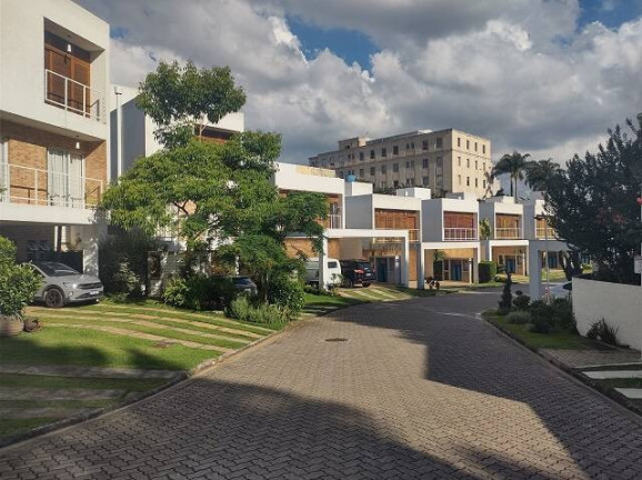 Imagem Casa com 3 Quartos à Venda, 173 m² em Granja Viana Ii - Cotia Imagem Casa com 3 Quartos à Venda, 173 m² em Granja Viana Ii - Cotia