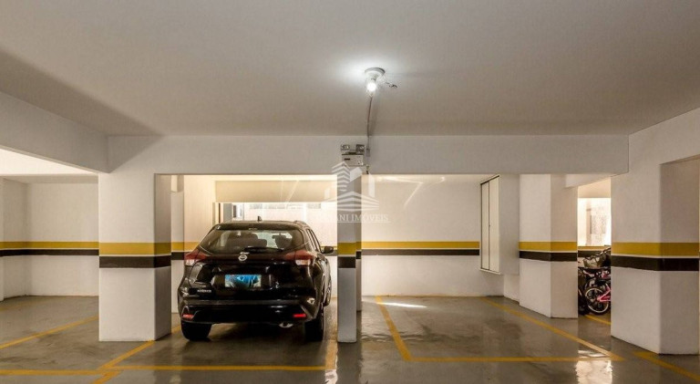 Imagem Apartamento com 3 Quartos à Venda,  em Centro - Balneário Camboriú