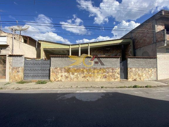 Imagem Casa com 3 Quartos à Venda, 300 m² em Matozinhos - São João Del Rei Imagem Casa com 3 Quartos à Venda, 300 m² em Matozinhos - São João Del Rei