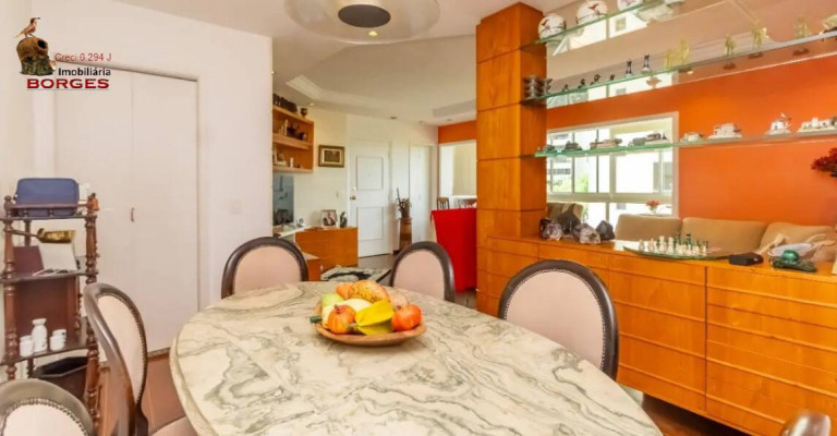 Imagem Apartamento com 3 Quartos à Venda, 130 m² em Moema - São Paulo