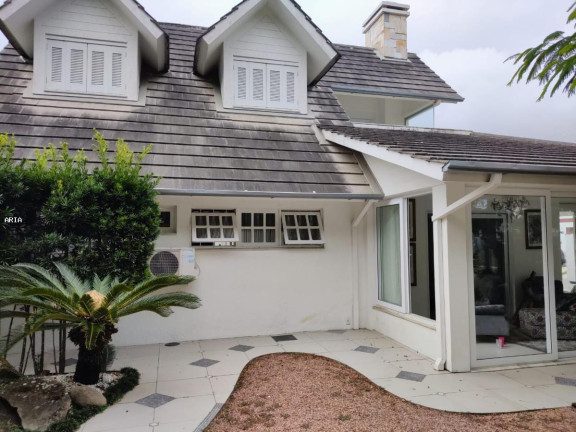 Imagem Casa com 6 Quartos à Venda, 500 m² em Centro - Imbé