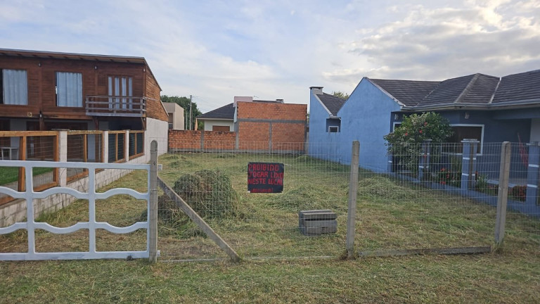 Terreno à Venda, 300 m² em Curumim - Capão Da Canoa