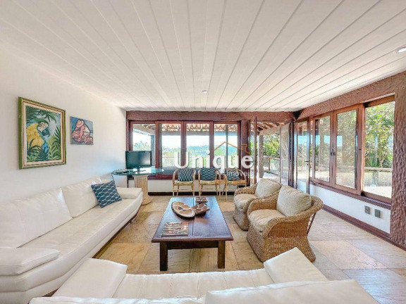 Imagem Casa com 4 Quartos à Venda, 270 m² em Ferradura - Armação Dos Búzios Imagem Casa com 4 Quartos à Venda, 270 m² em Ferradura - Armação Dos Búzios