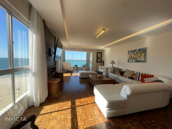 Imagem Apartamento com 3 Quartos à Venda, 100 m² em Centro - Balneário Camboriú Imagem Apartamento com 3 Quartos à Venda, 100 m² em Centro - Balneário Camboriú