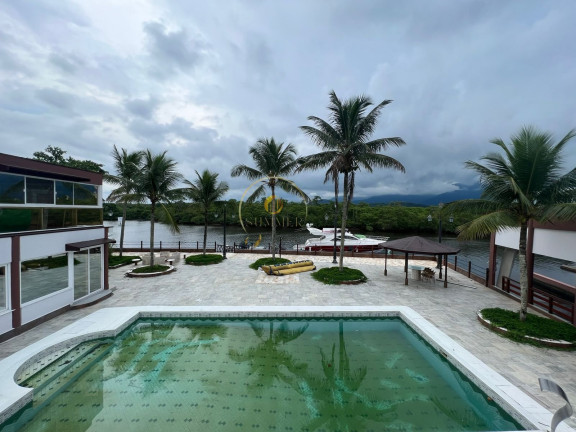 Imagem Casa com 8 Quartos à Venda, 700 m² em Guarujá Imagem Casa com 8 Quartos à Venda, 700 m² em Guarujá