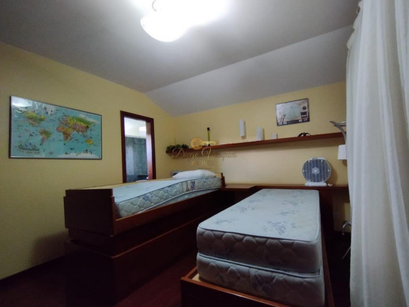 Imagem Casa com 4 Quartos à Venda, 186 m² em Alto - Teresópolis Imagem Casa com 4 Quartos à Venda, 186 m² em Alto - Teresópolis