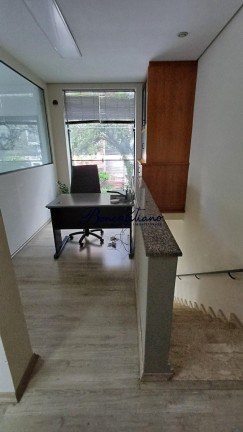 Imagem Casa com 10 Quartos para Alugar,  em água Fria - Sao Paulo
