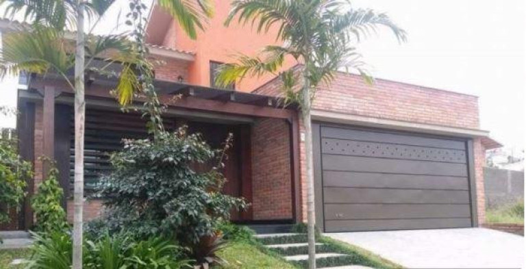 Imagem Casa com 3 Quartos à Venda,  em Pedra Branca - Palhoça