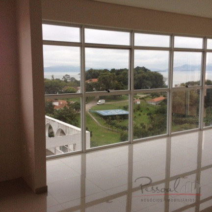 Imagem Apartamento com 3 Quartos à Venda, 239 m² em Agronômica - Florianópolis Imagem Apartamento com 3 Quartos à Venda, 239 m² em Agronômica - Florianópolis