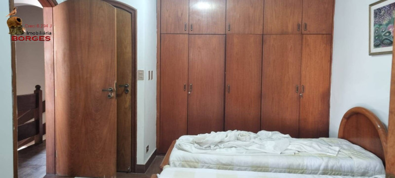 Imagem Casa com 4 Quartos à Venda, 200 m² em Brooklin - São Paulo Imagem Casa com 4 Quartos à Venda, 200 m² em Brooklin - São Paulo