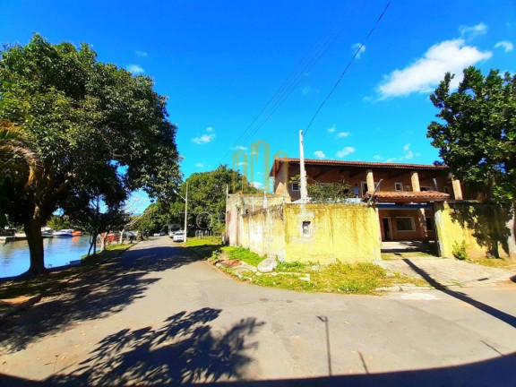 Imagem Sobrado com 6 Quartos à Venda, 347 m² em Jardim Nomar - Caraguatatuba