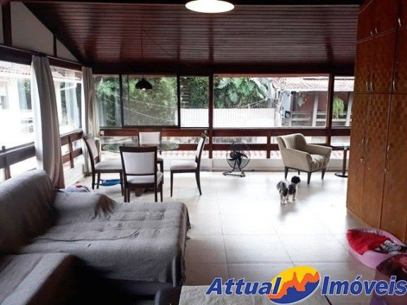 Imagem Casa com 4 Quartos à Venda, 212 m² em Parque Do Ingá - Teresópolis Imagem Casa com 4 Quartos à Venda, 212 m² em Parque Do Ingá - Teresópolis