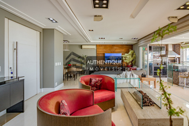 Imagem Apartamento com 4 Quartos à Venda, 206 m² em Vila Romana - São Paulo