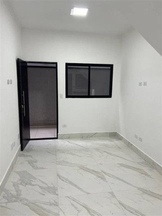 Imagem Casa com 2 Quartos à Venda, 49 m² em Maracanã - Praia Grande Imagem Casa com 2 Quartos à Venda, 49 m² em Maracanã - Praia Grande