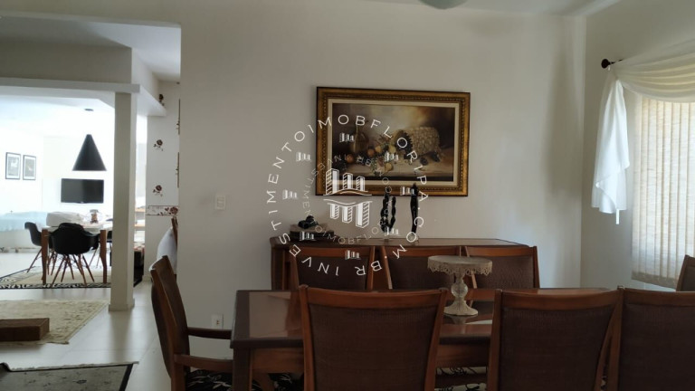 Imagem Sobrado com 4 Quartos à Venda, 345 m² em João Paulo - Florianópolis Imagem Sobrado com 4 Quartos à Venda, 345 m² em João Paulo - Florianópolis