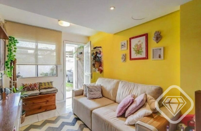 Casa de Condomínio com 2 Quartos à Venda, 51 m² em Ipanema - Porto Alegre