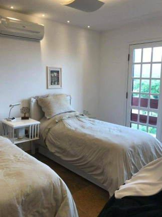 Imagem Casa com 4 Quartos à Venda, 380 m² em Camboinhas - Niterói Imagem Casa com 4 Quartos à Venda, 380 m² em Camboinhas - Niterói