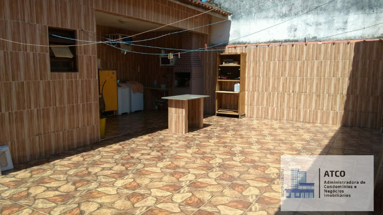 Imagem Imóvel com 3 Quartos à Venda, 250 m² em Jardim Jamaica - Itanhaém Imagem Imóvel com 3 Quartos à Venda, 250 m² em Jardim Jamaica - Itanhaém