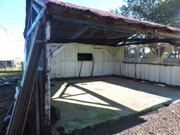 Imagem Imóvel com 1 Quarto à Venda, 100 m² em Itaqui Imagem Imóvel com 1 Quarto à Venda, 100 m² em Itaqui
