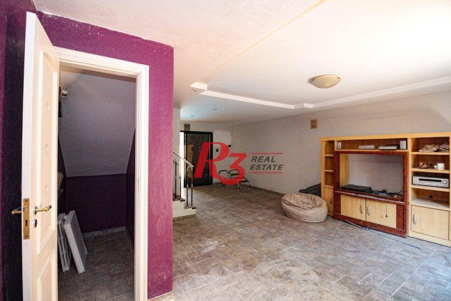 Imagem Sobrado com 3 Quartos para Alugar, 240 m² em Gonzaga - Santos Imagem Sobrado com 3 Quartos para Alugar, 240 m² em Gonzaga - Santos
