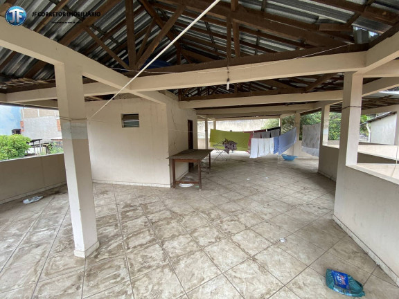 Imagem Casa com 3 Quartos à Venda, 197 m² em Caladinho - Coronel Fabriciano Imagem Casa com 3 Quartos à Venda, 197 m² em Caladinho - Coronel Fabriciano