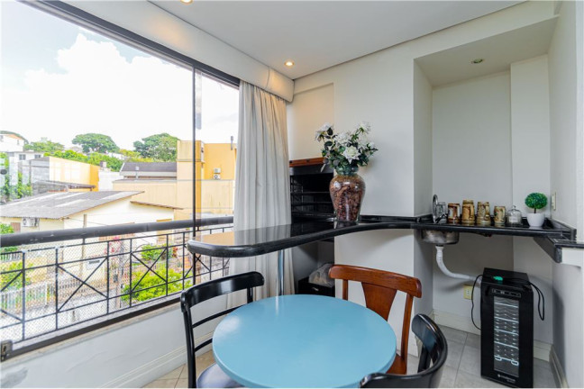 Imagem Apartamento com 3 Quartos à Venda, 119 m² em Medianeira - Porto Alegre Imagem Apartamento com 3 Quartos à Venda, 119 m² em Medianeira - Porto Alegre