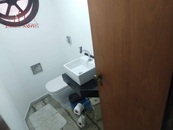 Imagem Casa com 4 Quartos à Venda, 157 m² em Jardim Internacional - São Paulo Imagem Casa com 4 Quartos à Venda, 157 m² em Jardim Internacional - São Paulo