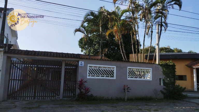 Imagem Casa com 4 Quartos à Venda, 216 m² em Jardim Indaiá - Bertioga Imagem Casa com 4 Quartos à Venda, 216 m² em Jardim Indaiá - Bertioga