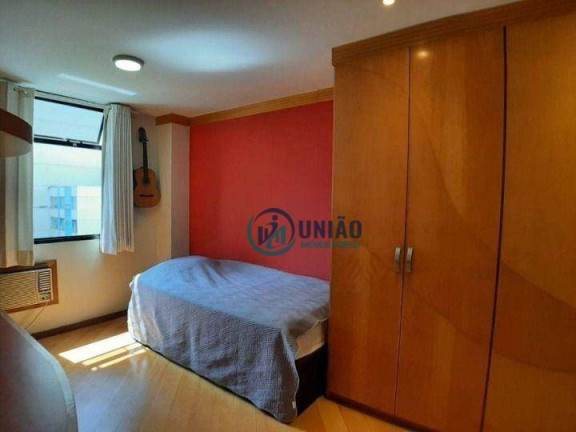 Imagem Apartamento com 4 Quartos à Venda, 162 m² em Icaraí - Niterói