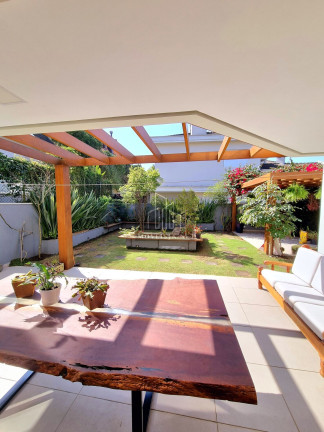 Imagem Casa com 4 Quartos à Venda, 483 m² em Residencial Morada Dos Lagos - Barueri Imagem Casa com 4 Quartos à Venda, 483 m² em Residencial Morada Dos Lagos - Barueri
