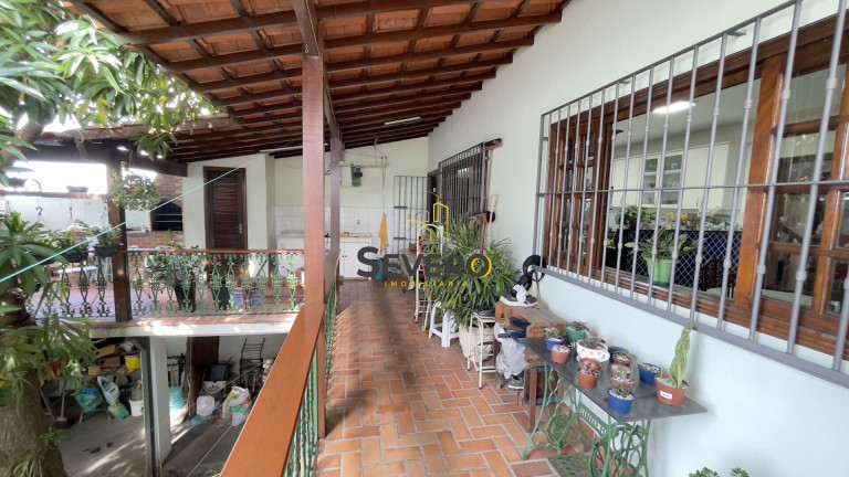 Imagem Casa de Condomínio com 4 Quartos à Venda, 229 m² em Centro - São Gonçalo