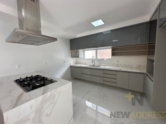 Imagem Casa com 5 Quartos à Venda, 360 m² em Interlagos - Vila Velha Imagem Casa com 5 Quartos à Venda, 360 m² em Interlagos - Vila Velha