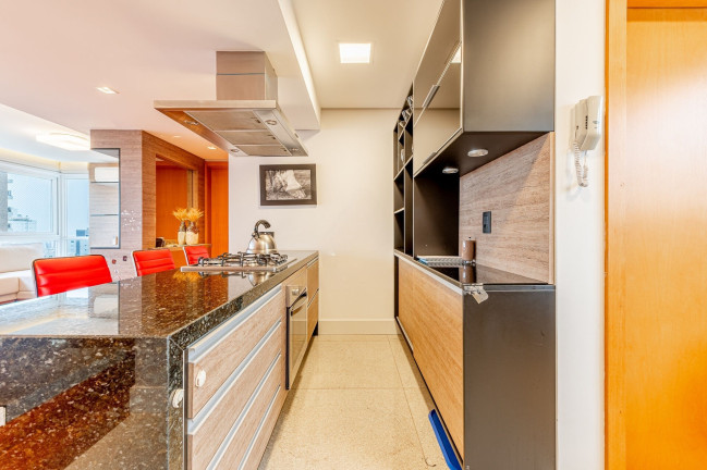 Imagem Apartamento com 3 Quartos à Venda, 112 m² em Petrópolis - Porto Alegre Imagem Apartamento com 3 Quartos à Venda, 112 m² em Petrópolis - Porto Alegre