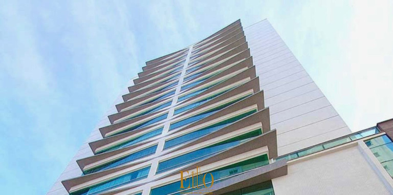 Apartamento com 3 Quartos à Venda, 133 m² em Centro - Balneário Camboriú