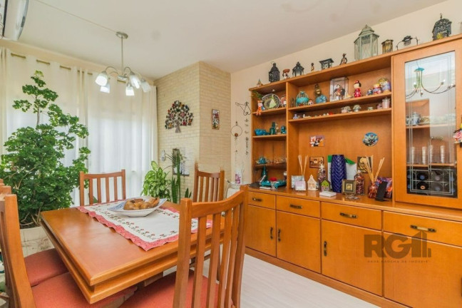 Apartamento com 2 Quartos à Venda, 92 m² em Sarandi - Porto Alegre