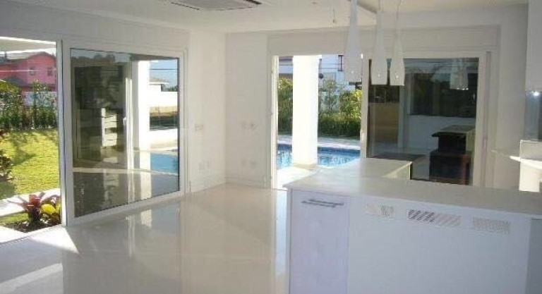 Imagem Casa com 4 Quartos à Venda, 787 m² em Jurerê Internacional - Florianópolis Imagem Casa com 4 Quartos à Venda, 787 m² em Jurerê Internacional - Florianópolis