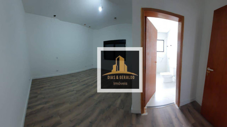 Imagem Sobrado com 4 Quartos à Venda ou Locação, 232 m² em Santa Luzia - Caçapava Imagem Sobrado com 4 Quartos à Venda ou Locação, 232 m² em Santa Luzia - Caçapava