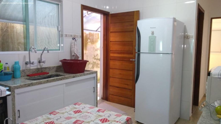 Imagem Casa com 2 Quartos à Venda, 90 m² em Jardim Brasil - Peruíbe