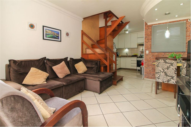Imagem Casa com 2 Quartos à Venda, em Camaquã - Porto Alegre Imagem Casa com 2 Quartos à Venda, em Camaquã - Porto Alegre