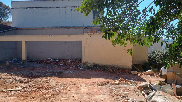 Imagem Terreno à Venda, 600 m² em Centro - Piedade Imagem Terreno à Venda, 600 m² em Centro - Piedade