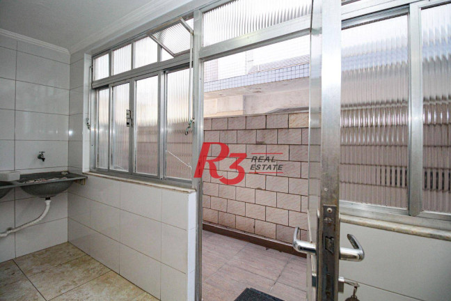 Imagem Casa com 3 Quartos à Venda, 160 m² em Embaré - Santos Imagem Casa com 3 Quartos à Venda, 160 m² em Embaré - Santos