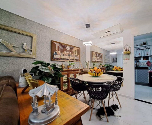 Imagem Casa com 2 Quartos à Venda, 127 m² em Marapé - Santos