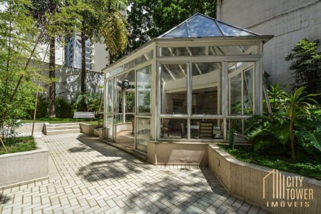 Imagem Apartamento com 2 Quartos à Venda, 64 m² em Moema - São Paulo